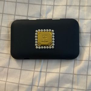 MCM Case